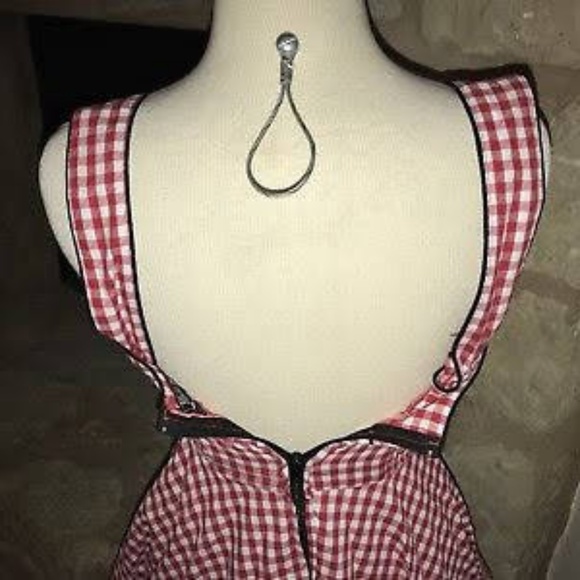 Red Gingham Chantal dress - Picture 7 of 8